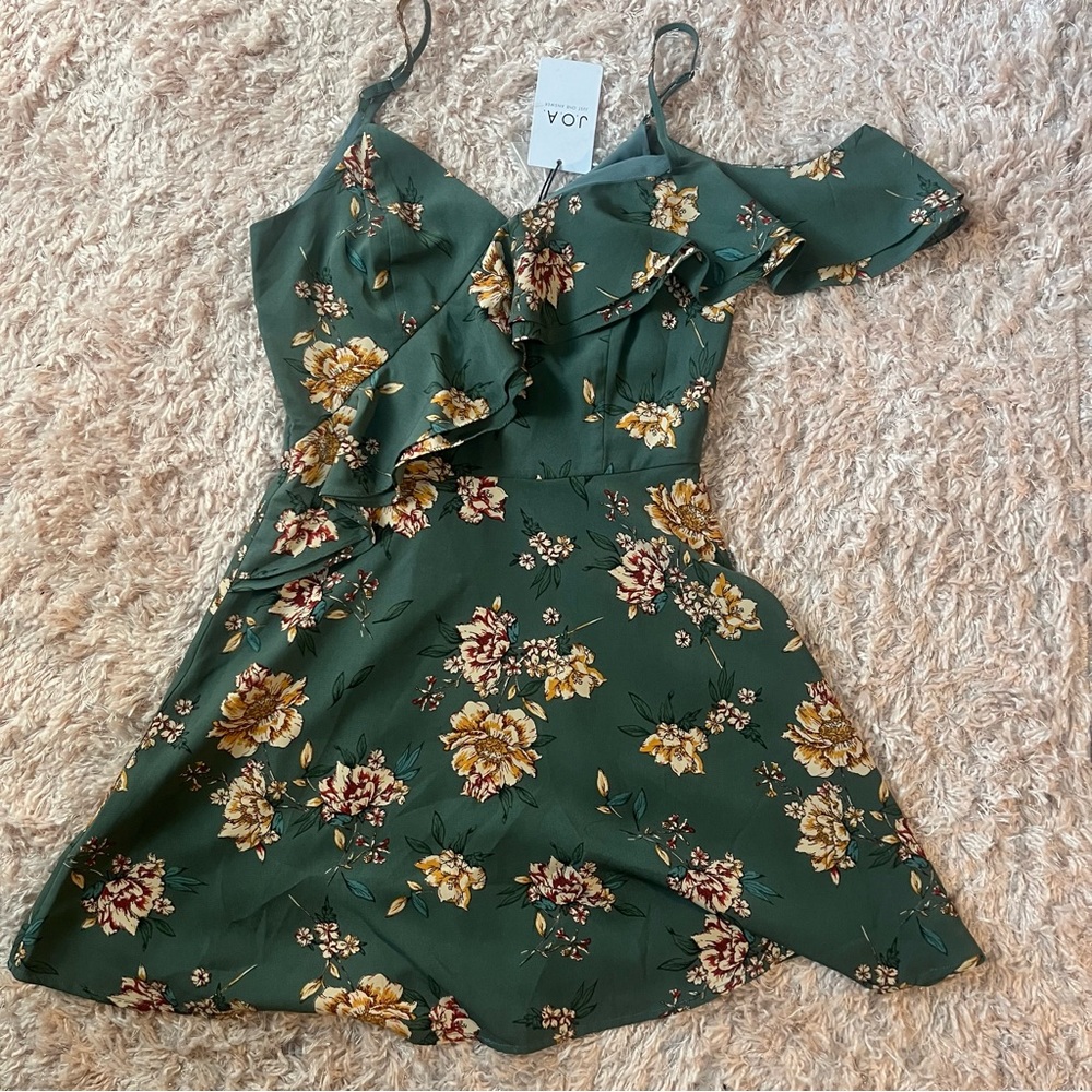 J.O.A. Green Floral One Shoulder Ruffle Dress